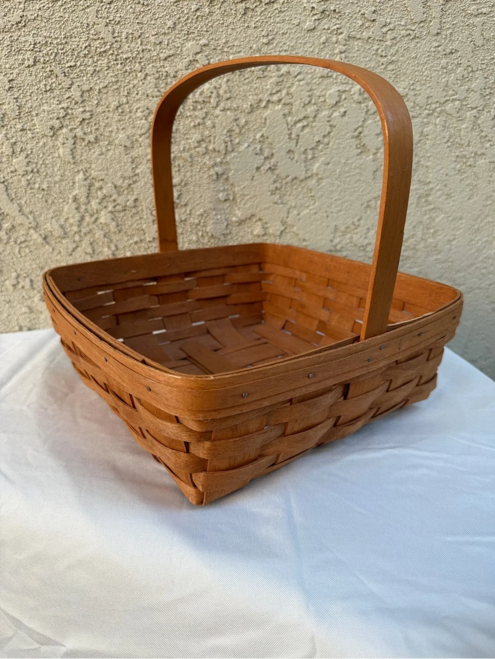 Longaberger 12” Pie Basket 1991 Square Basket with Stationary Handle